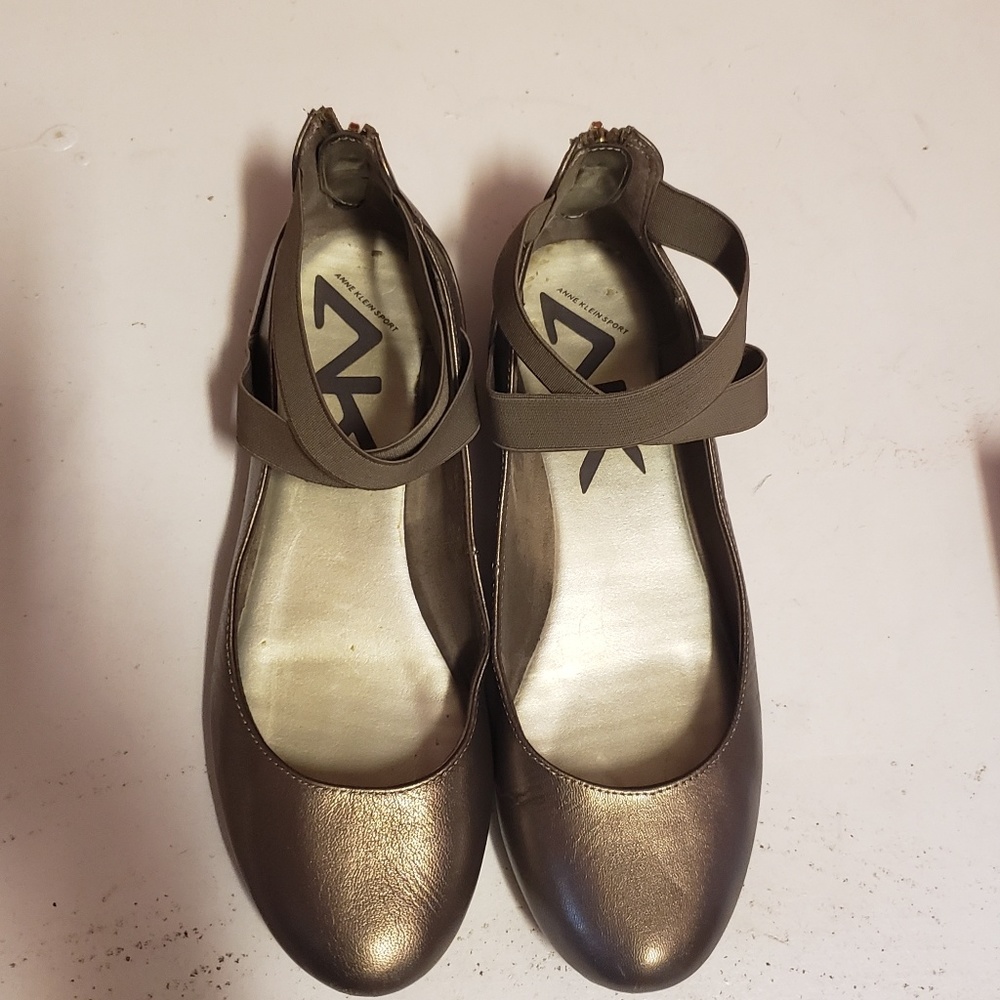 Anne Klein flats